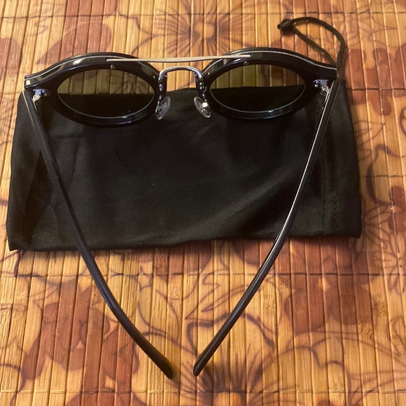 Jimmy Choo Montie/s - Picture 5 of 6